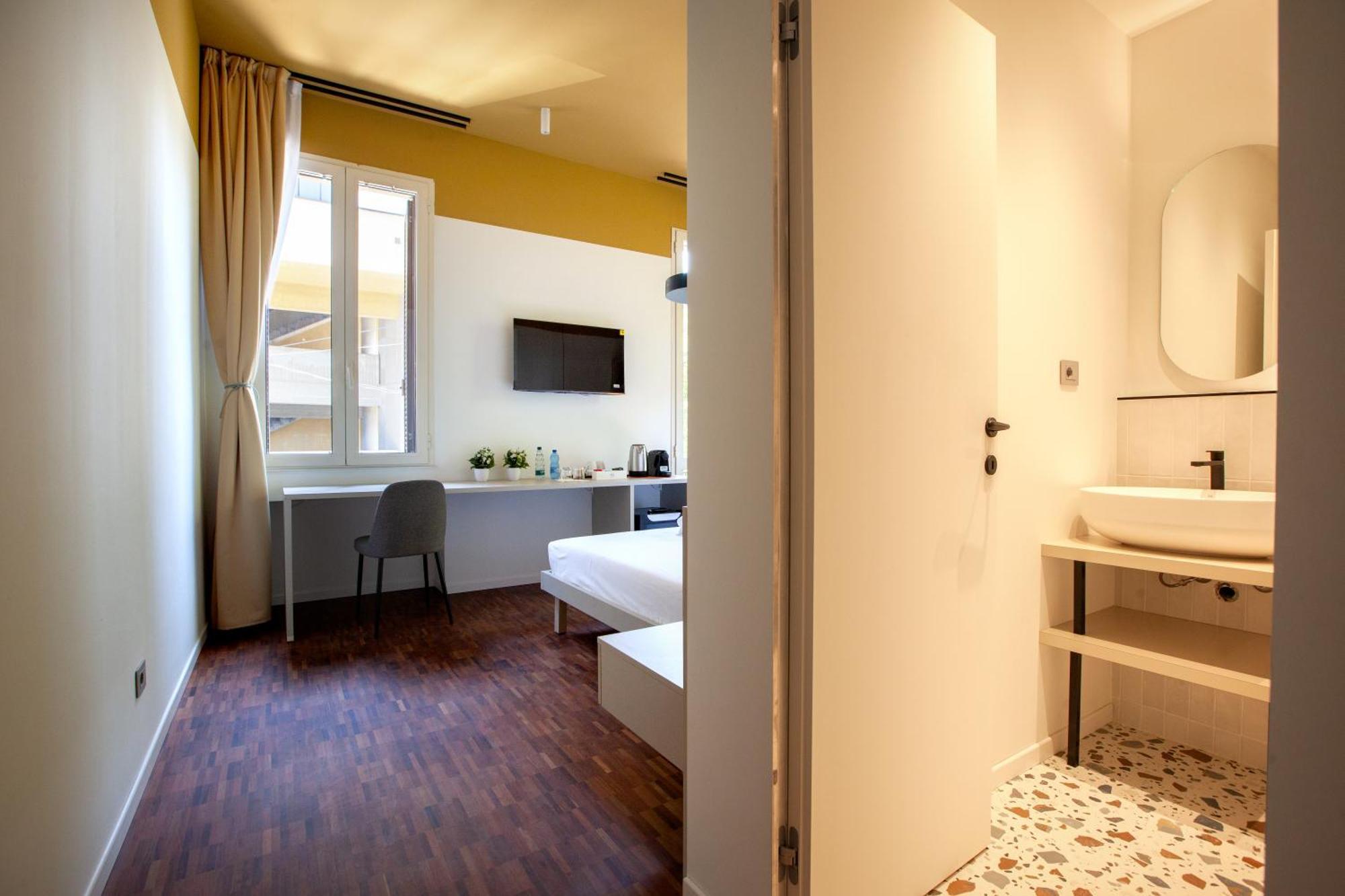 Cvm 19 Hotel มิลาน ภายนอก รูปภาพ