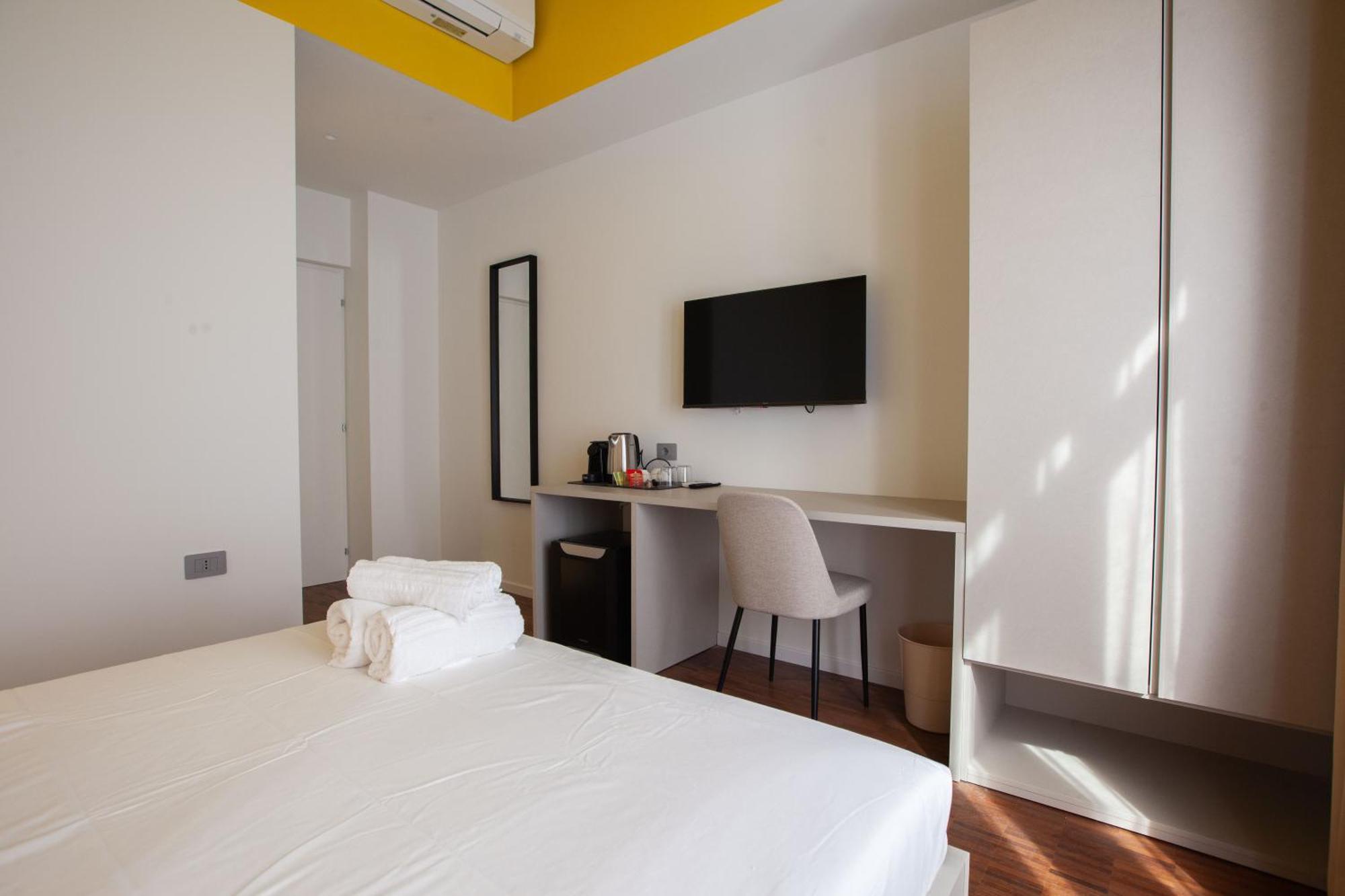 Cvm 19 Hotel มิลาน ภายนอก รูปภาพ