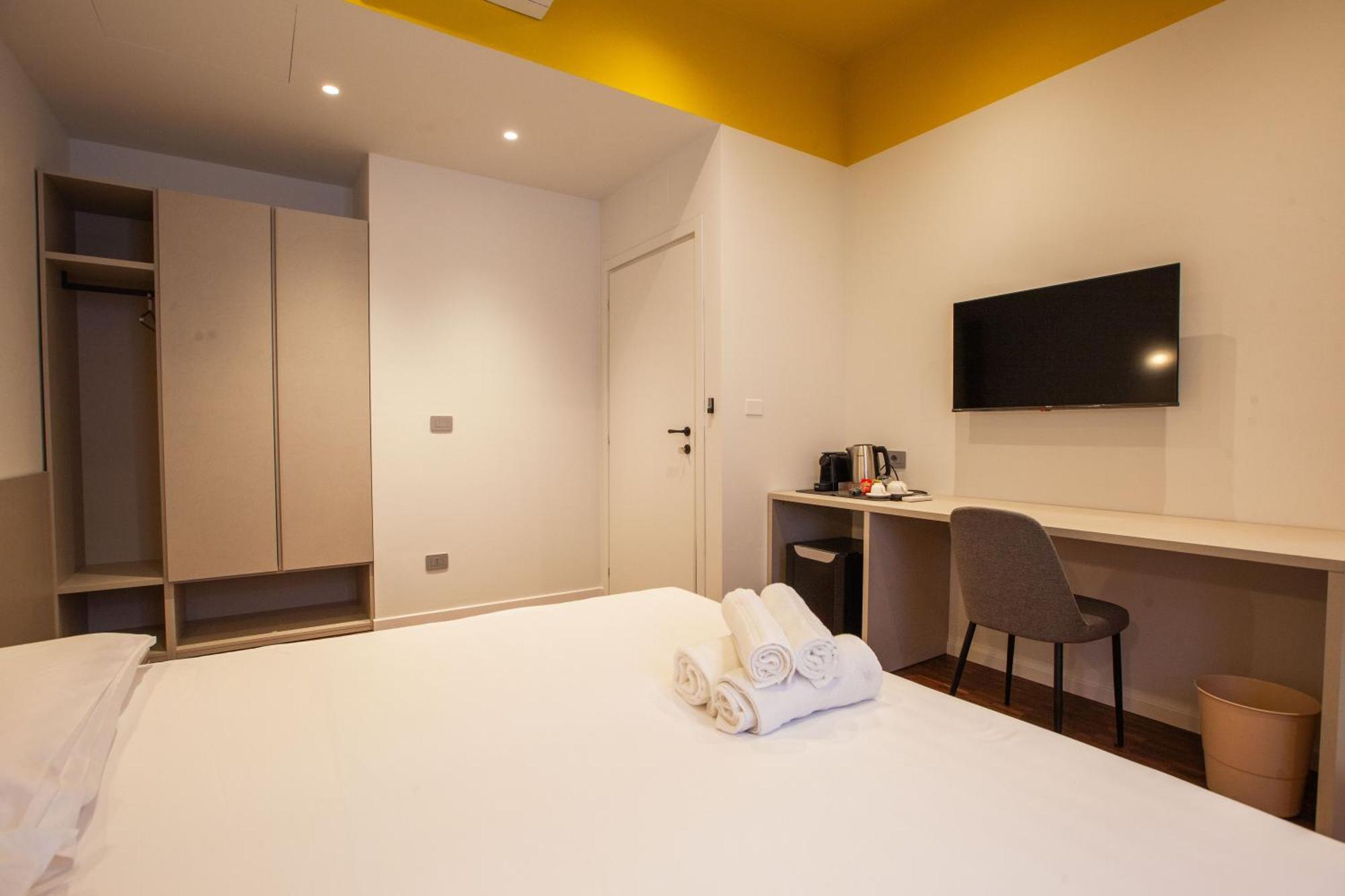 Cvm 19 Hotel มิลาน ภายนอก รูปภาพ